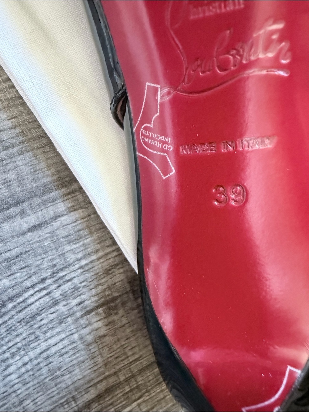 Christian Louboutin Black Patent Leather Pointed Slingback Red bottoms Pumps - Picture 7 of 15